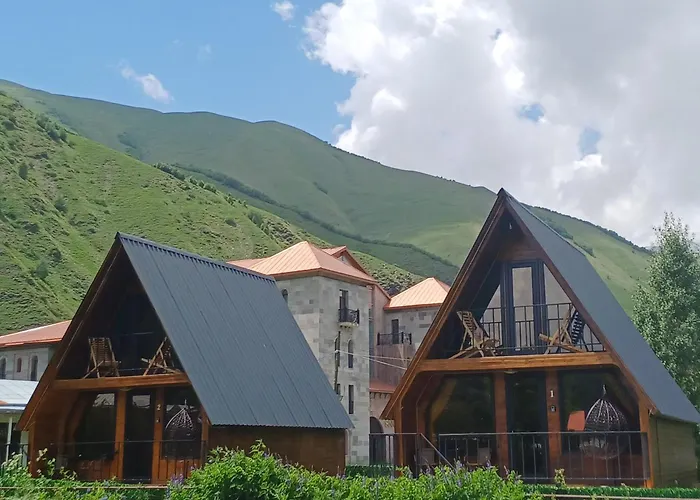 Panorama Cottages In Sno