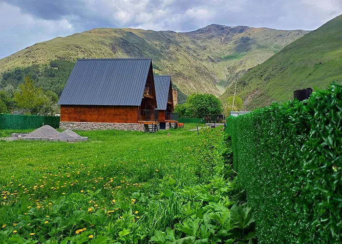 Panorama Cottages In Sno